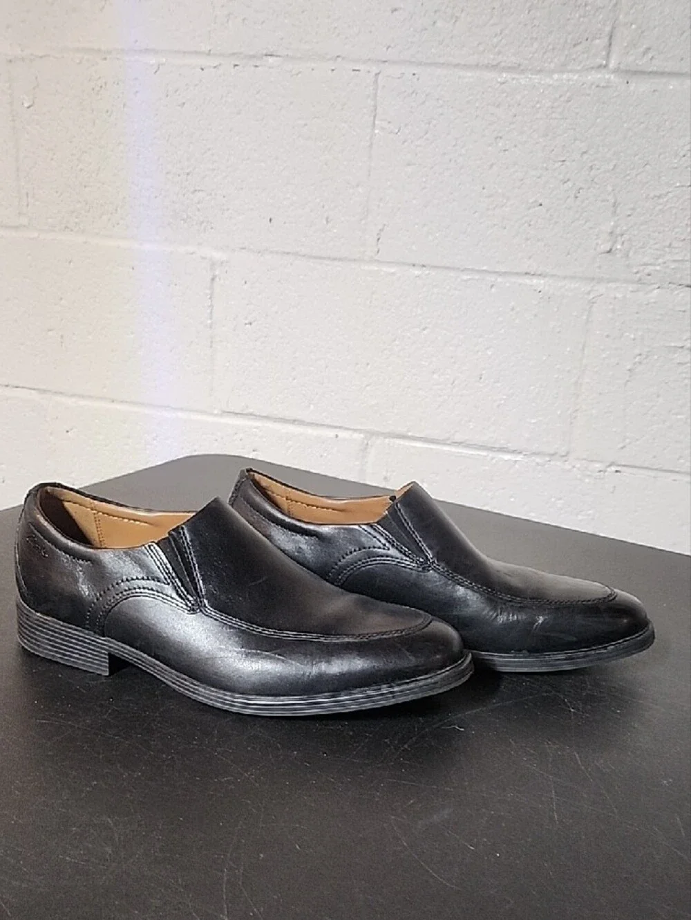 Clarks Dresslite Step Black Leather Slip-On Loafers